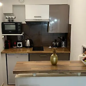 2 Pièces Appartamento