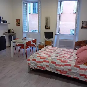 Old Town Sea Side Apartment