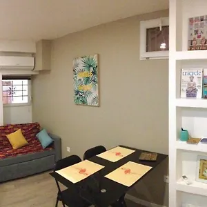 2 Pièces Au Coeur Du Quartier Branché Du Port Appartamento