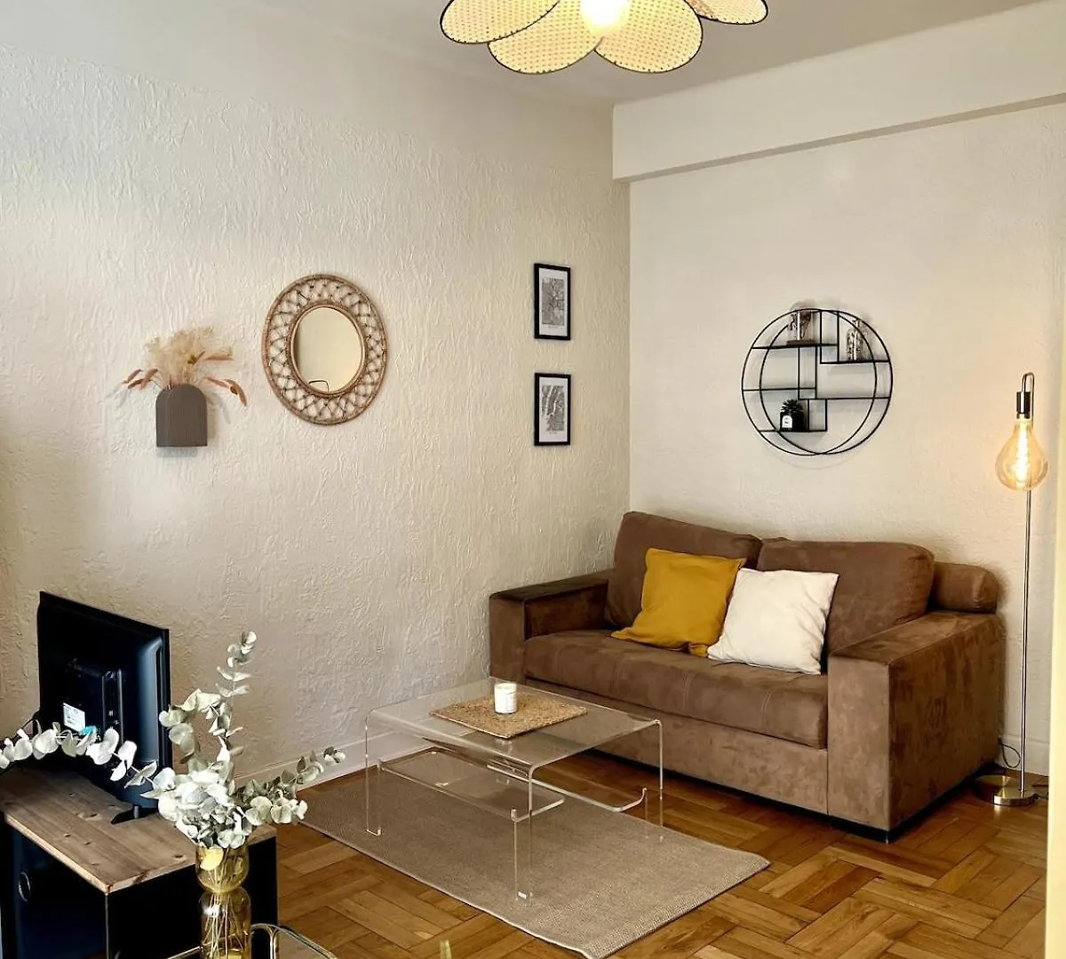 Modern Apartment With Balcony And Ac Walk To Tramway Near Center Nice