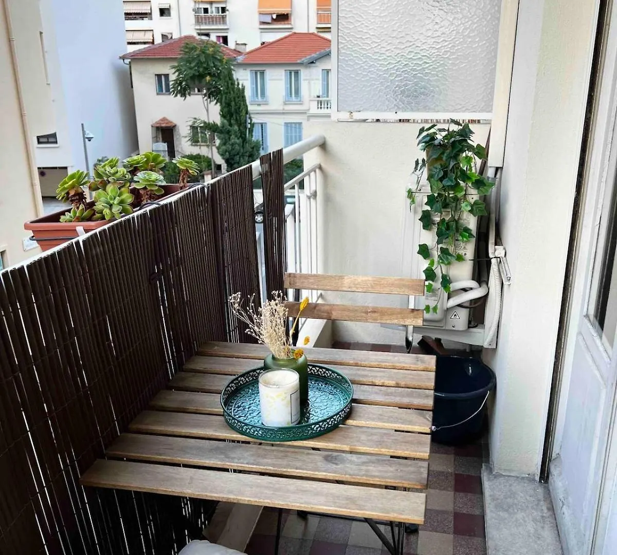Modern Apartment With Balcony And Ac Walk To Tramway Near Center Nice